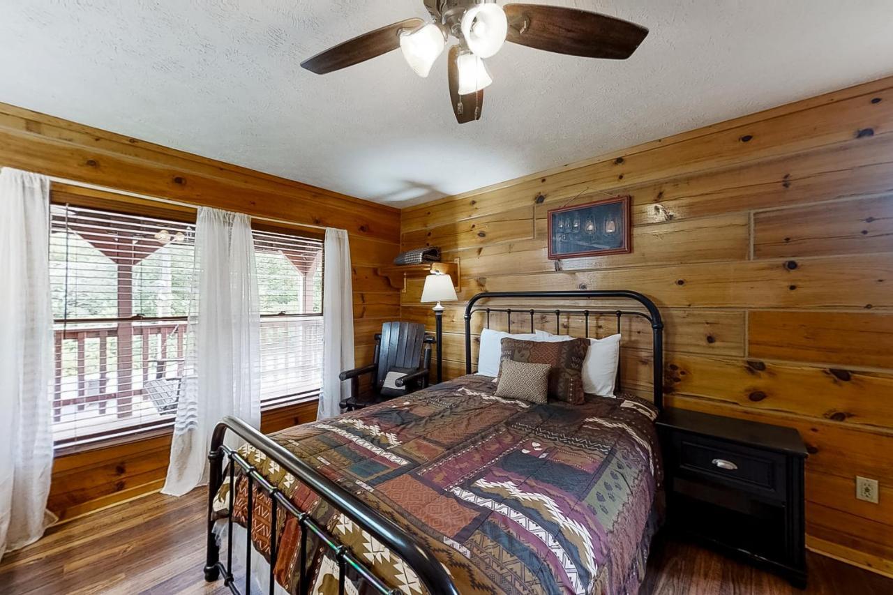 Bear Creek Villa Pigeon Forge Exterior photo